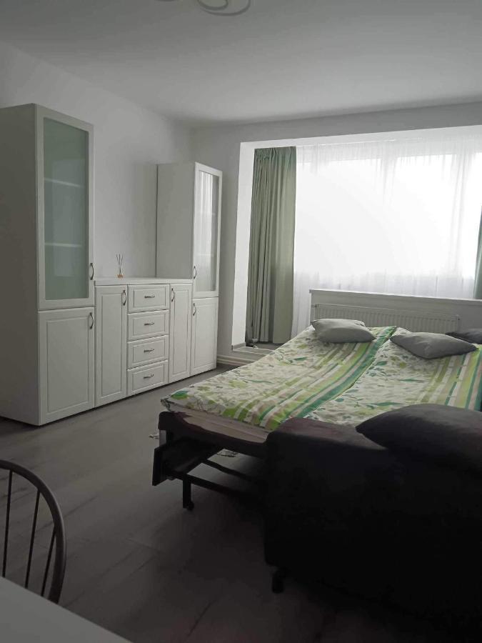 Enci Kiado Apartman Miercurea Ciuc Exterior foto